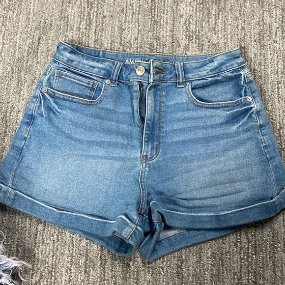 American Eagle Women’s Jean Shorts - Picture 1 of 4